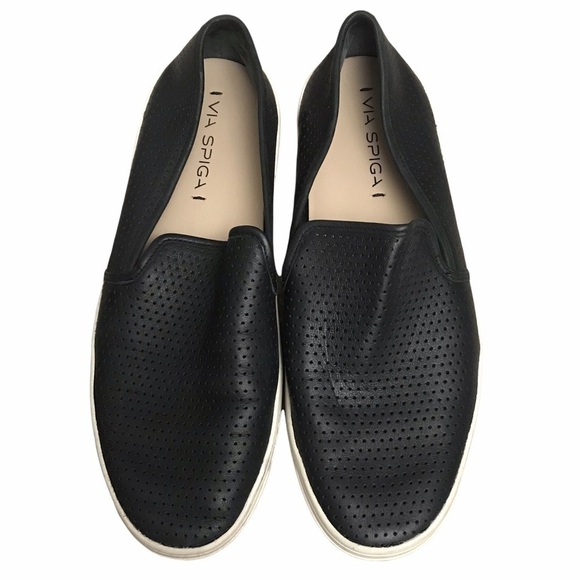 Via Spiga Black Leather Perforated Slip On - Picture 1 of 8